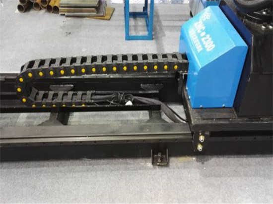Hordozható CNC plazmavágógép Hordozható CNC gázmagasság-szabályozás opcionális