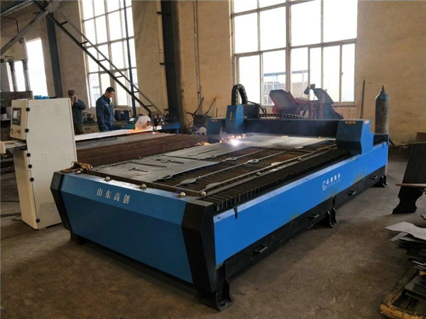 Rozsdamentes acél szénacél Hordozható CNC plazmavágó gép ára
