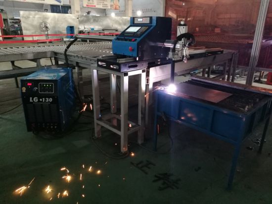 2018 Plazma rozsdamentes acél 1500 * 2500 mm-es CNC fém vágógép vasaláshoz