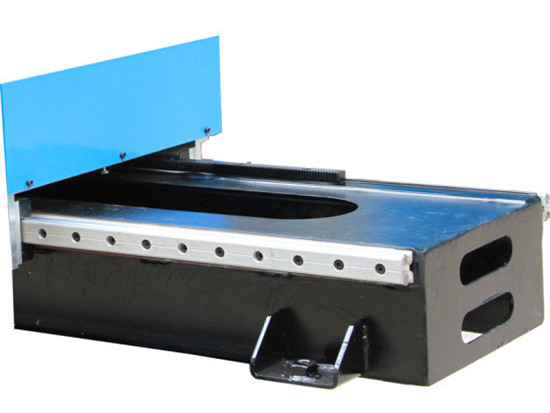 CNC Rozsdamentes acél / réz / fémlemez plazmavágó gép